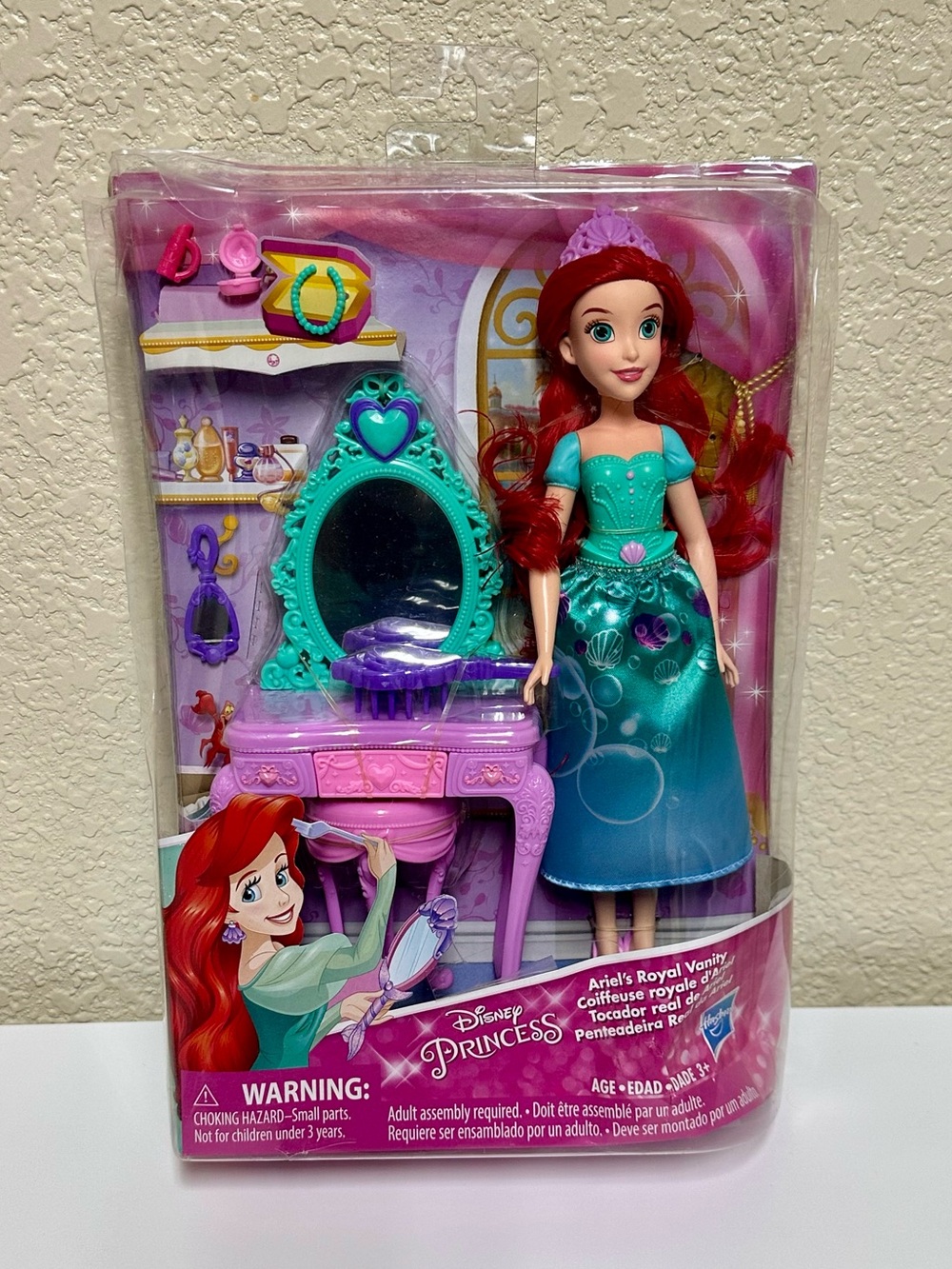 Hasbro Disney Princess The Little Mermaid Ariel's Royal Vanity Doll Playset New
